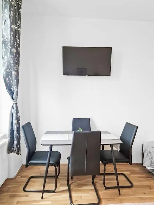 Tabor Strasse Apartment 비엔나